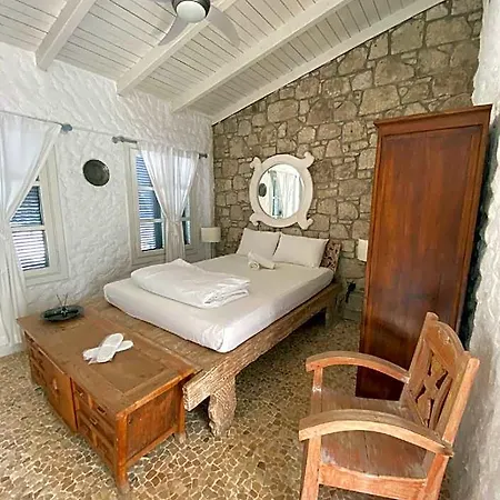 Ala Alacati Ξενοδοχείο